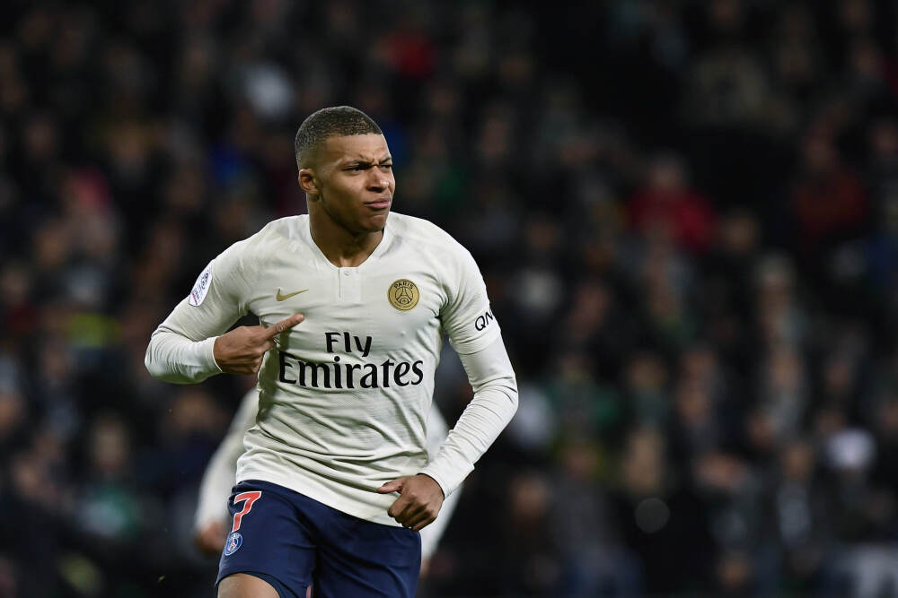 斯波：哈克斯本赛季的表现很稳定 我们需要他化腐朽为神奇的能力